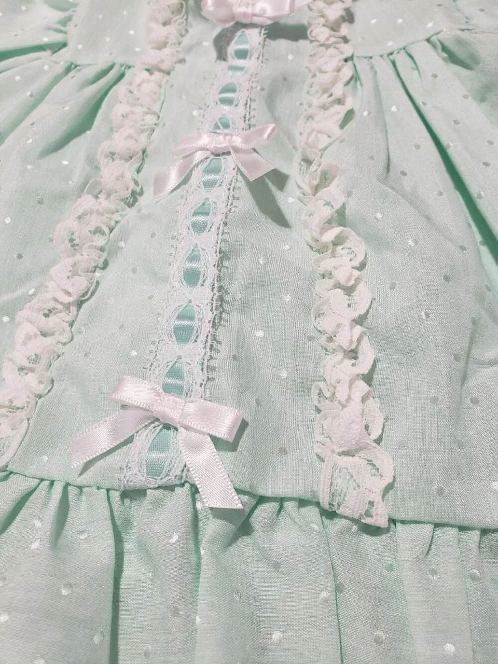 Vintage Mint Green White Lace Fancy Pageant Circle Baby Dress Frilly CottageCore
